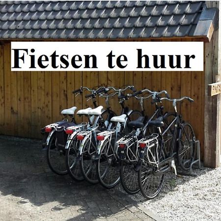 Herkenhoek 5 Bedroom Apartment Heeswijk-Dinther エクステリア 写真