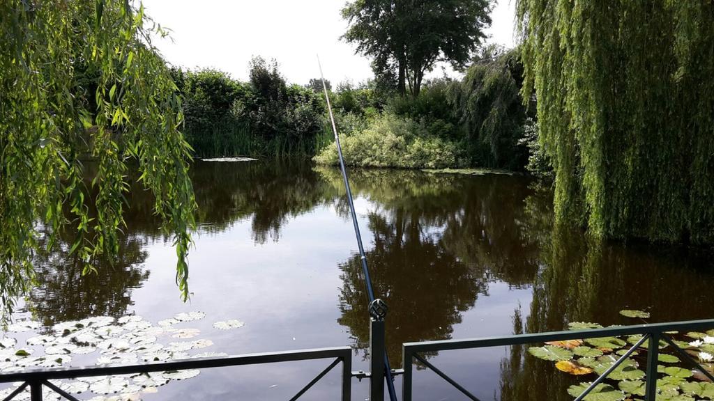 Herkenhoek 5 Bedroom Apartment Heeswijk-Dinther エクステリア 写真